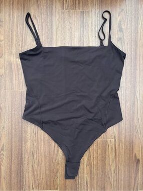 Lululemon Nulu Body Suit large